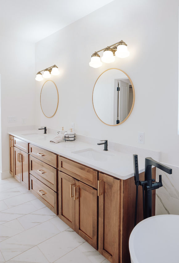 Z-Lite Vaughn Vanity Light 3-Light Luxe Gold - Lighting House Orillia