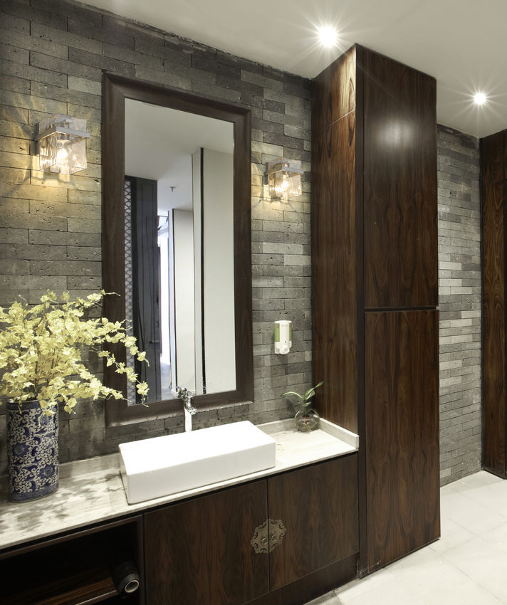 Z-Lite Bennington Wall Sconce Glass Detail | Lighting House Orillia