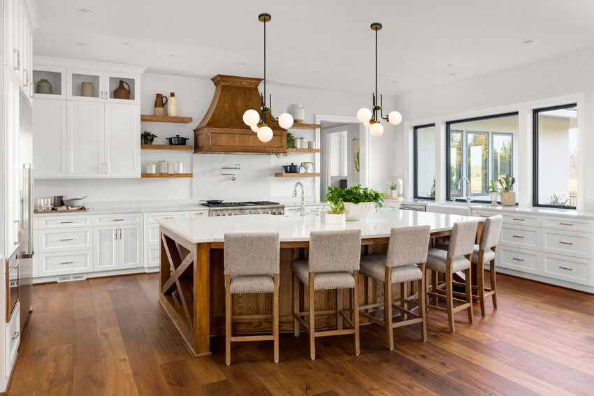 Z-Lite Parsons Chandelier, 4-Light, Matte Black and Olde Brass, dining room interior, Lighting House Orillia